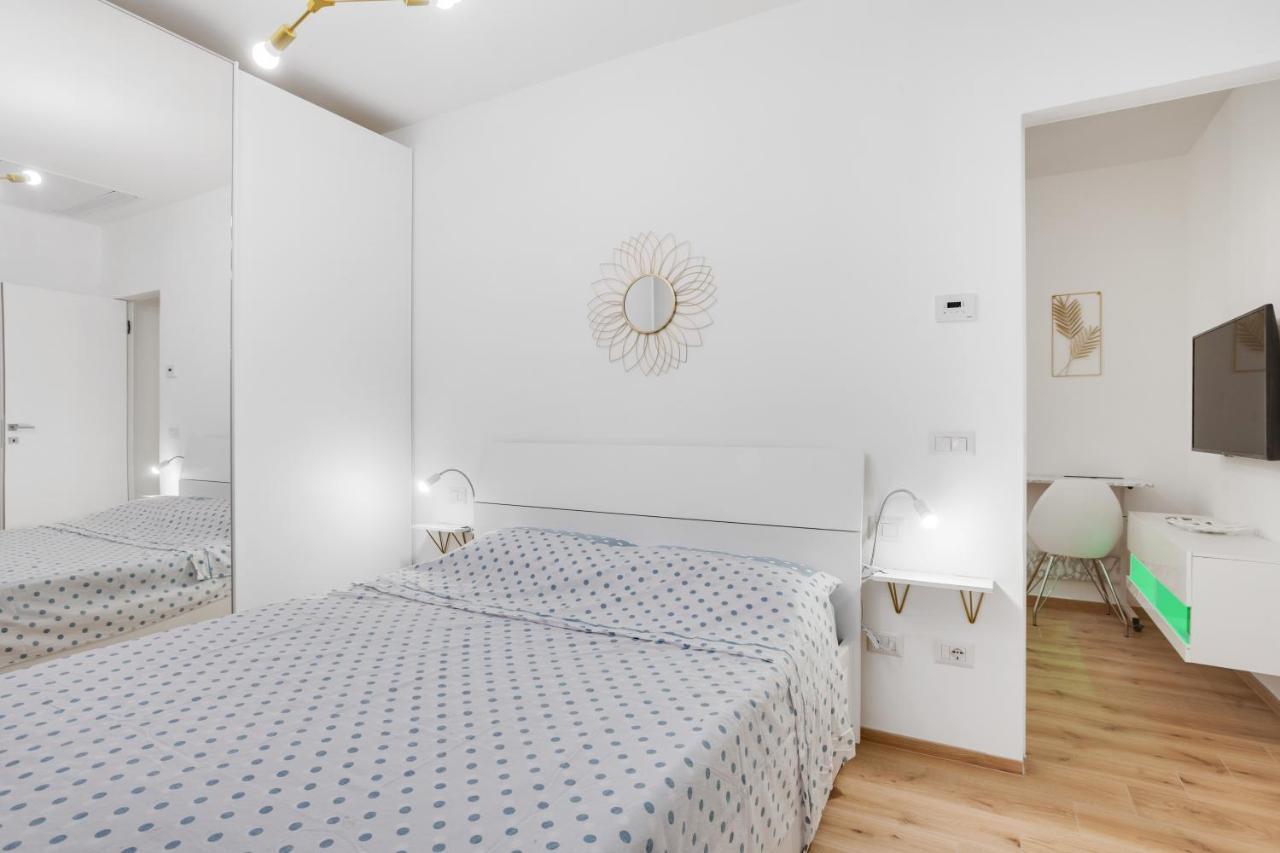 Tramonto Sul Mare Bari Apartment Near The Airport Bagian luar foto
